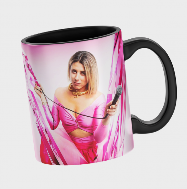 Café con Carácter – Taza Negra Valeria Ros